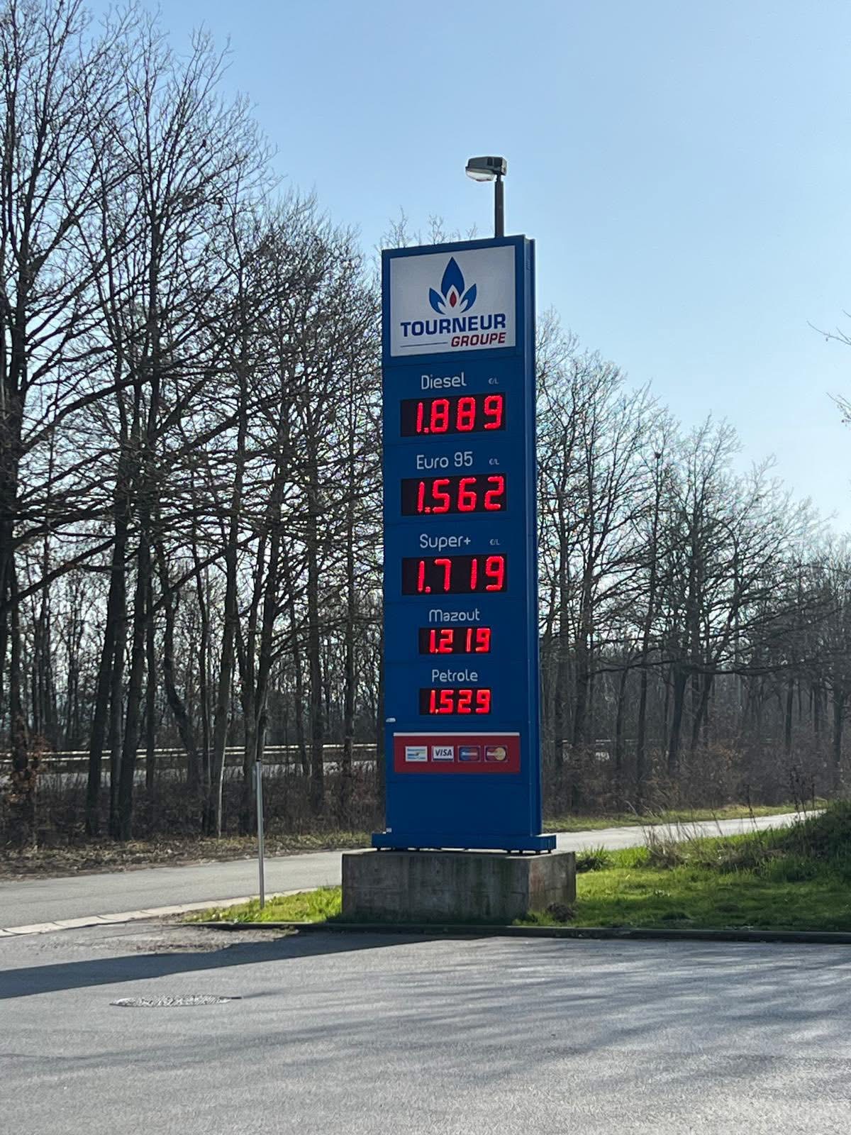 69247894b_IMG_5355